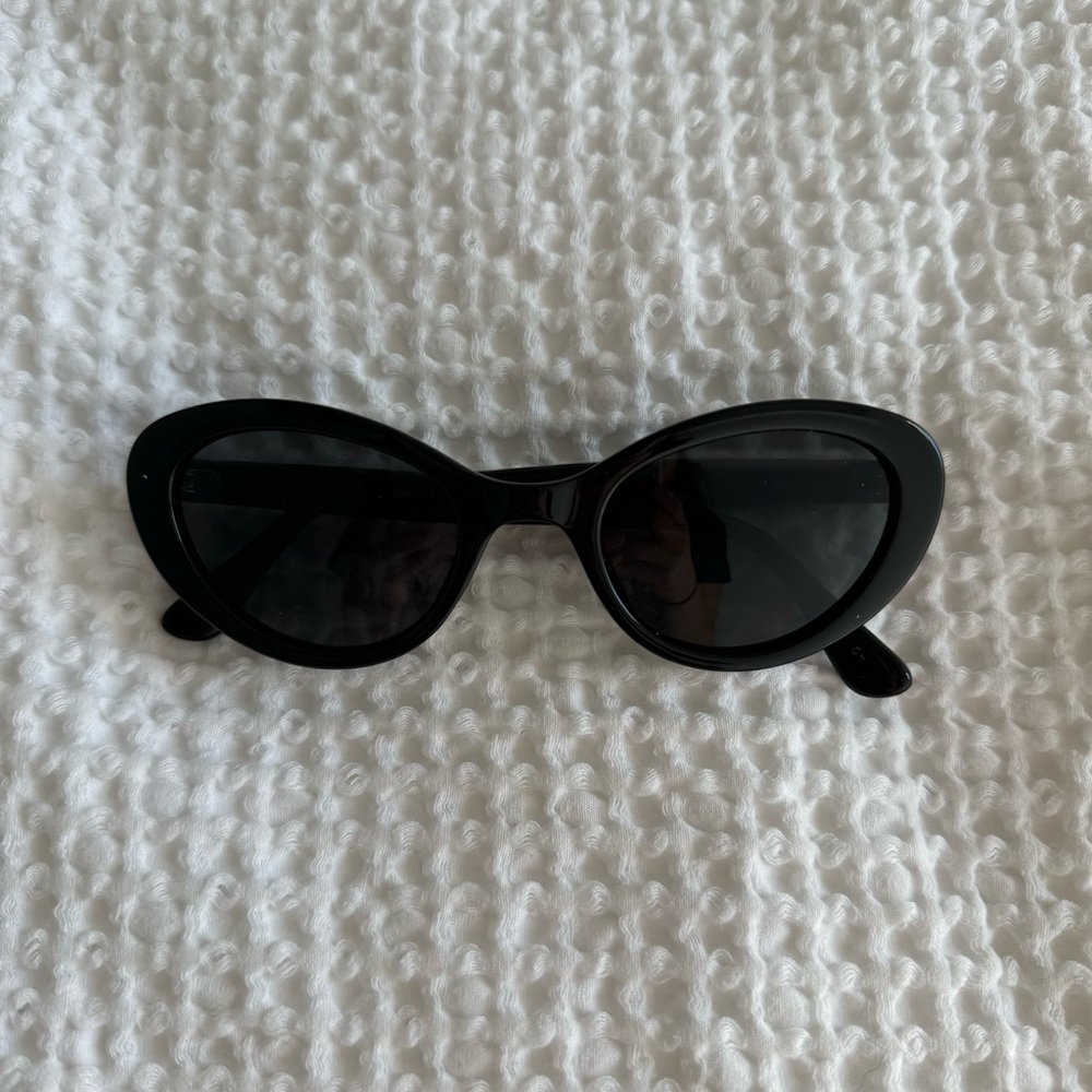 Lucky Brand Black Cat-eye Sunglasses